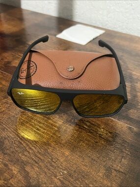 Ray-Ban Matte Black Sunglasses with Yellow Lenses